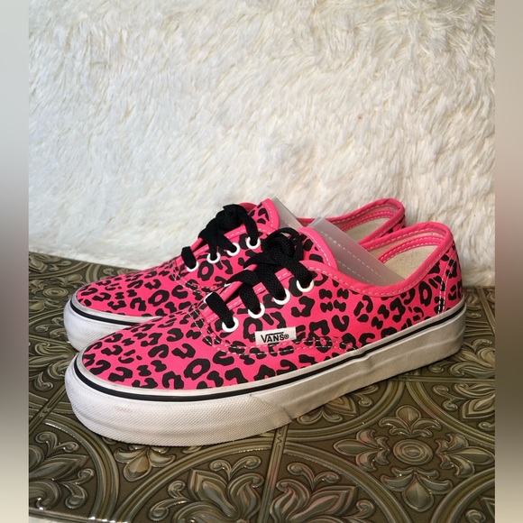 Vans Pink and Black Leopard Sneakers size 3 - Picture 8 of 16